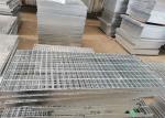 Q235 Skid Proof Galvanised Driveway Grates Light Structure 32x5mm