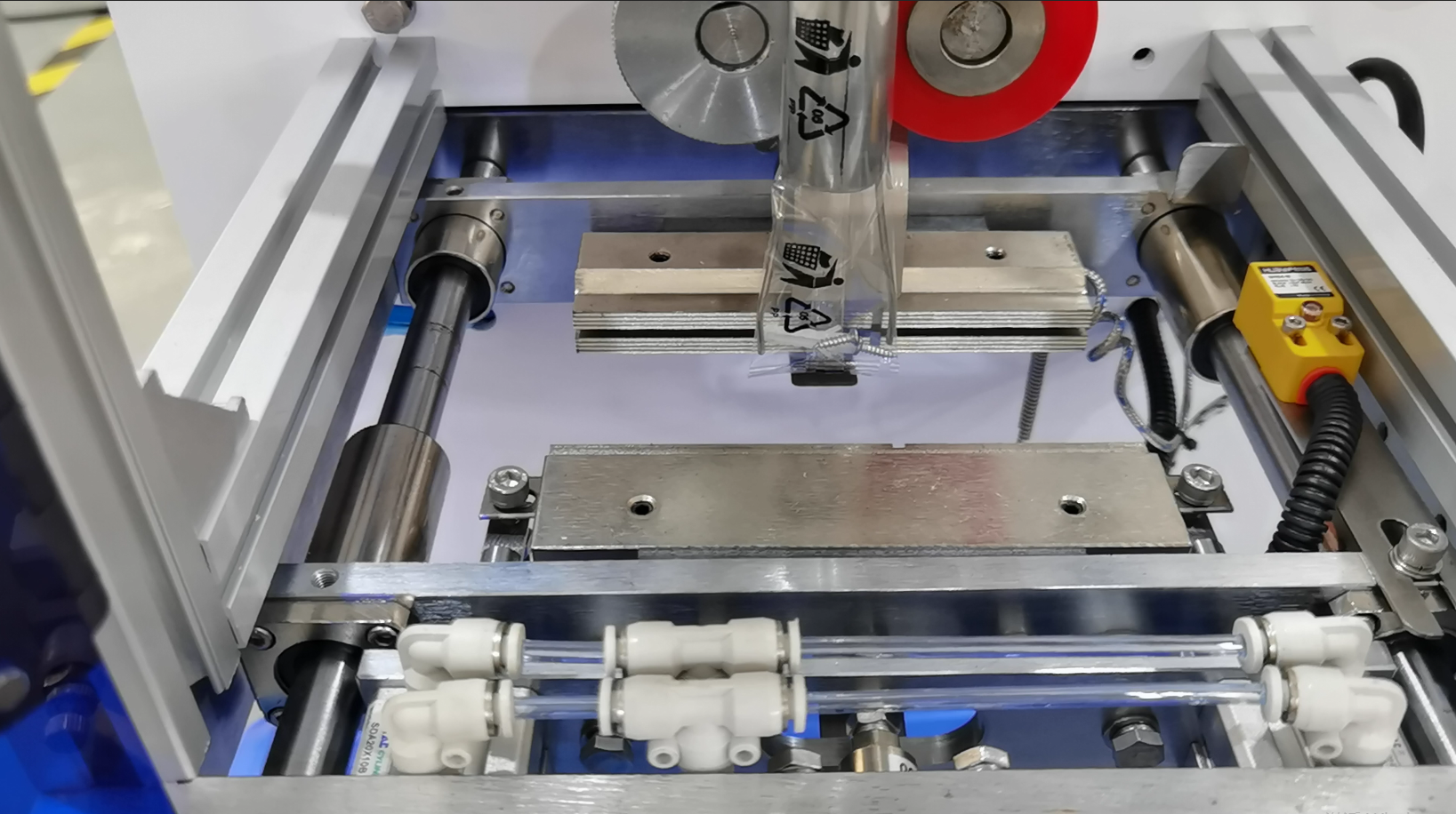 Counting Feeding Filling Packing Machine Sealer Bagging Screws Small Parts Packaging Machine