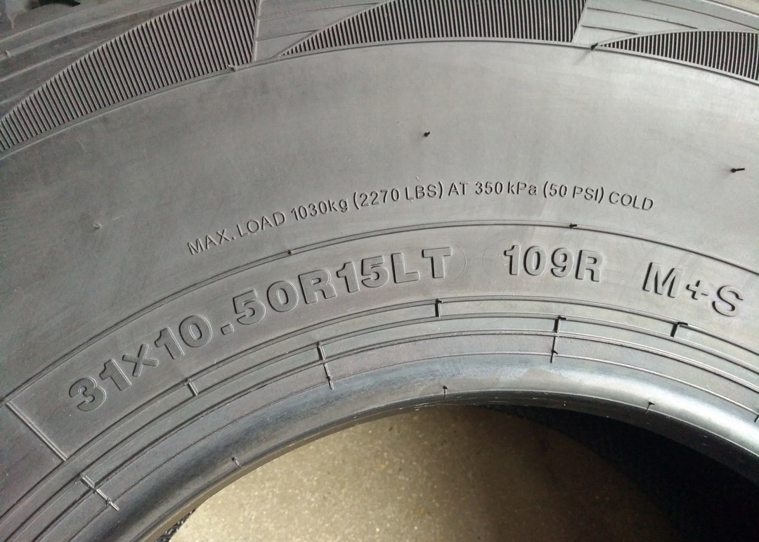 31X10.5R15LT Aggressive All Terrain Tires Black Color 12mm Tread Depth