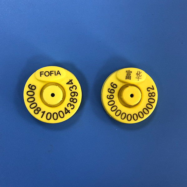 134.2 Khz FDX - B Reusable Electronic Ear Tags , Cattle Management Tags Open / Closed Mode