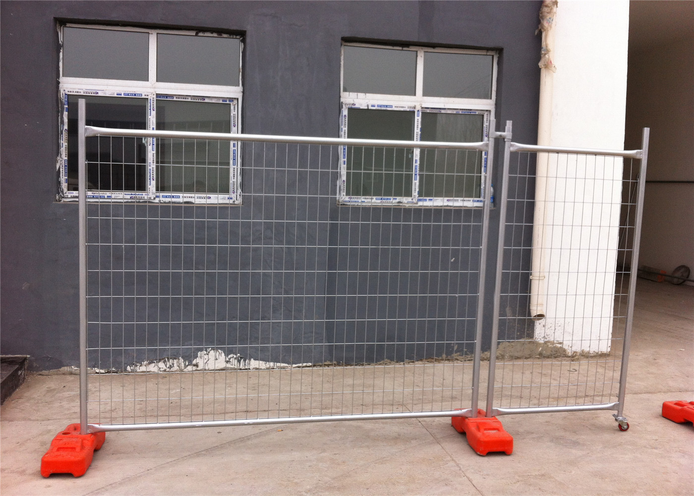 Pre Galvanized Temp Fence Panels Portable Yard Fence For Construction Sites