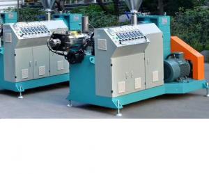 China High Speed Single Screw Extruder Non Woven Face Mask Material Machine 380v 50hz wholesale