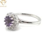 Trendy 18k Diamond Wedding Bands For Women