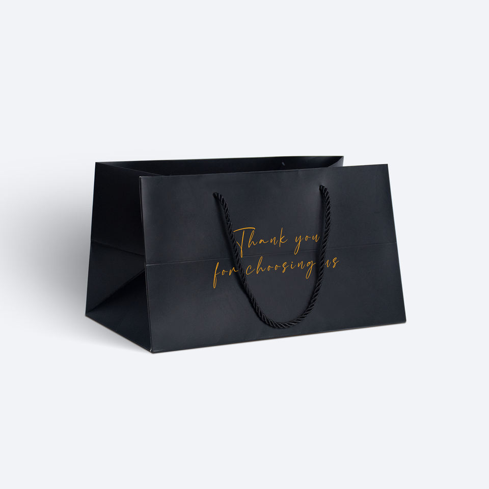 Customer's Logo Retail Boutique Shopping Gift Luxury White Paper Bag with Customized Size