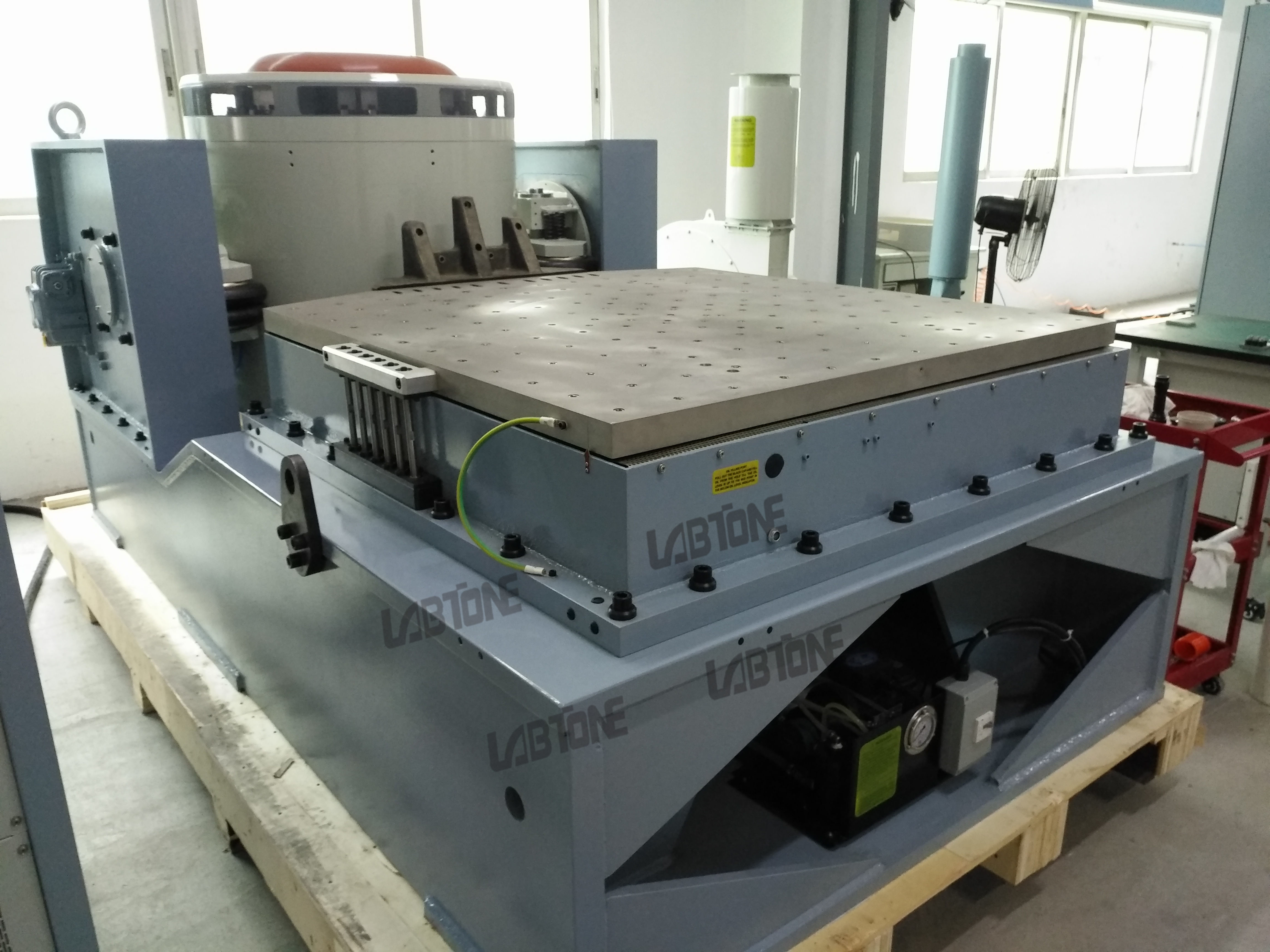 Long Stroke High Velocity Vibration Shaker System For Random Vibration Testing