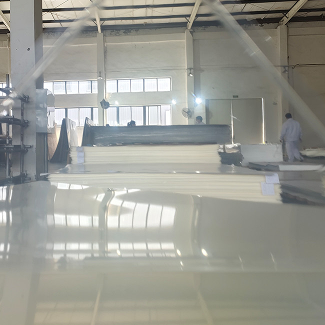 Transmittance 94% Laser Cut Customized Clear Cast Acrylic Sheet