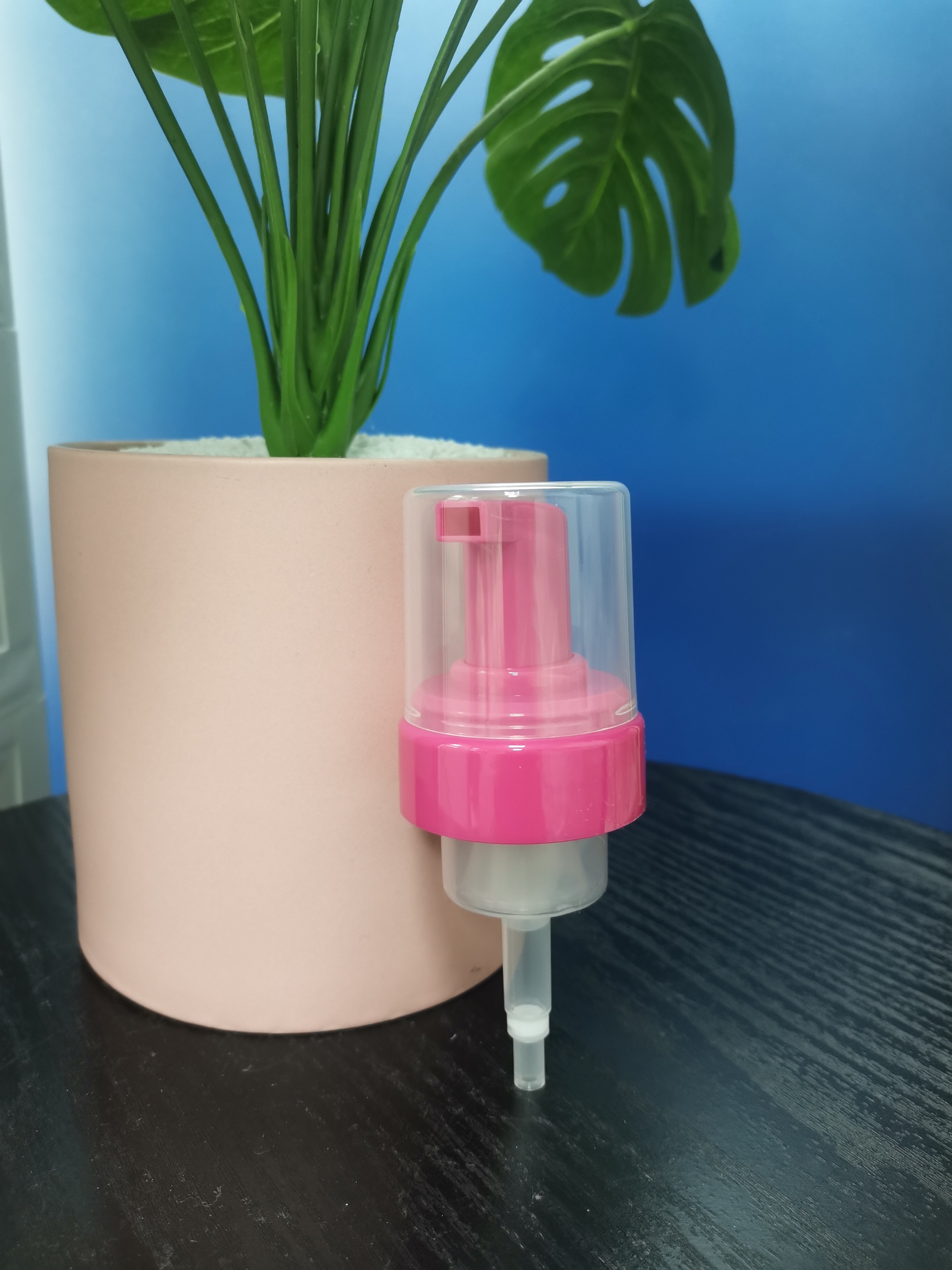 White Output 0.8CC 43mm Foam Pump Wear Resistant And Durable Merchandise For Foreign Customers