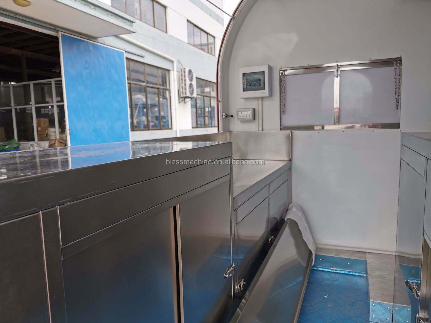 85kms long distance outdoor fast food trailer with durable stainless steel worktable