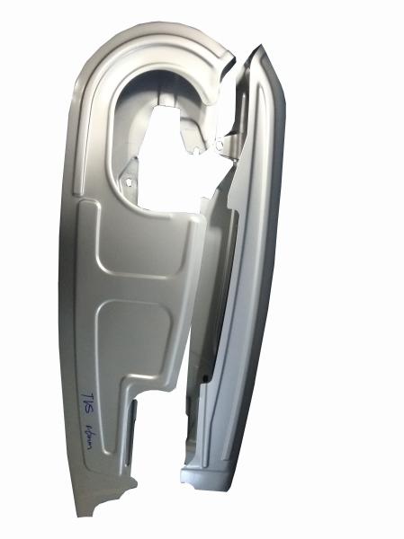 Quality Durable Motorcycle Spare Parts Chain Cover Replacement BAJAJ / AX100 / TVS for sale