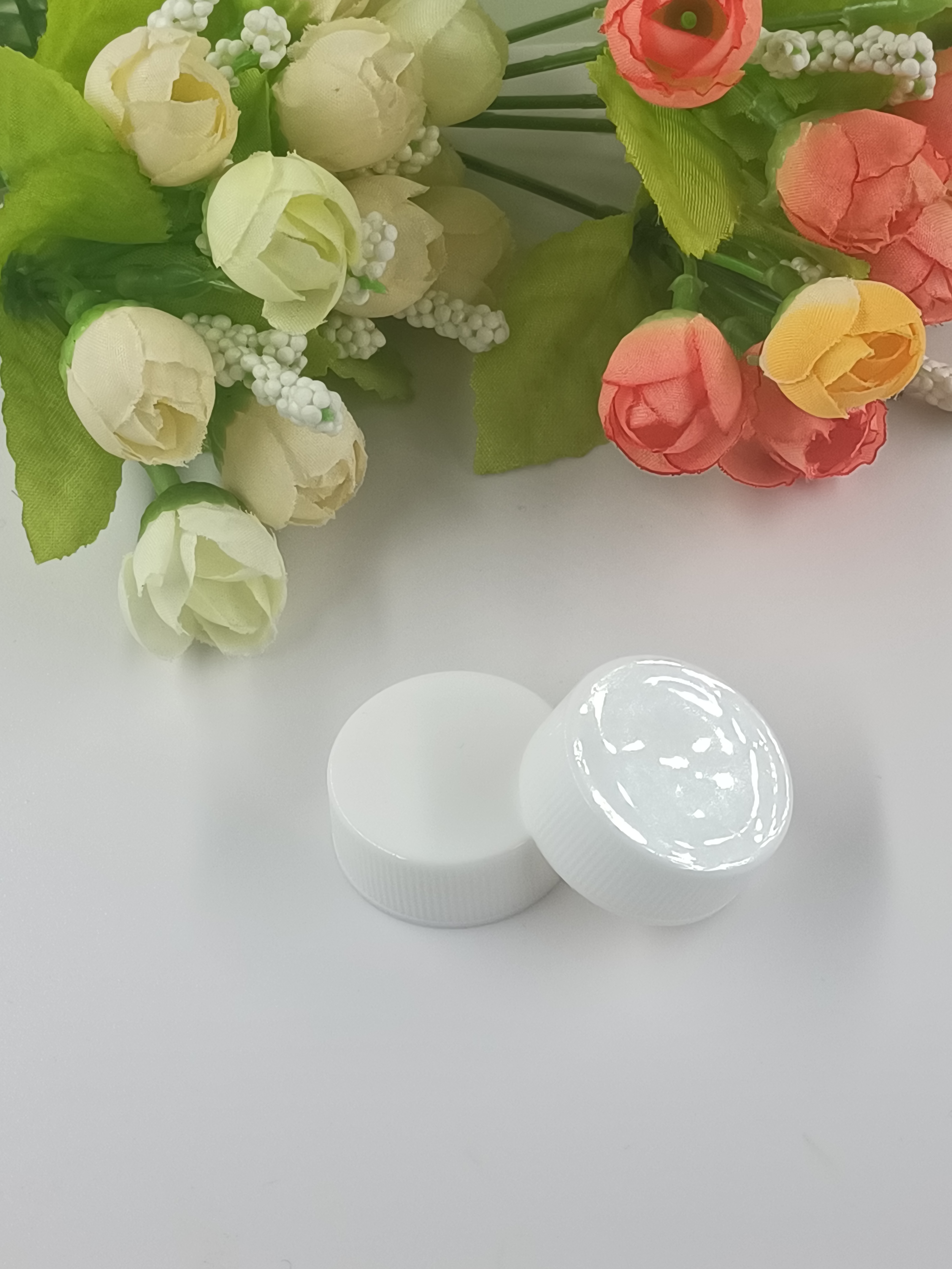 18mm 20mm 24mm 28mm Normal Transparent Cylindrical Screw Cap For Bottle Provided Freely