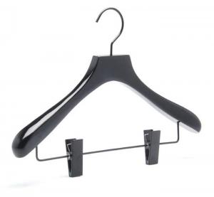 China China factory Supplier top sales deluxue custom  black wooden suit hanger with metal clip wholesale