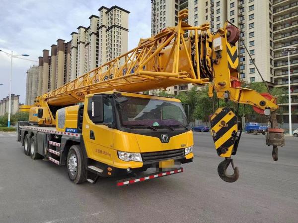 Chinese famous brand XCMG 25 Ton 50 Ton 70 Ton 100 ton mobile truck crane for