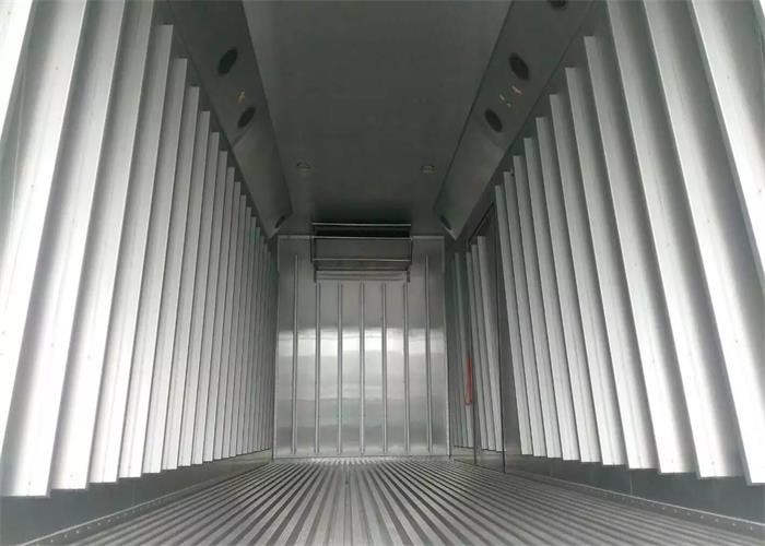 HOWO T5G LHD 8×4 Frozen Foods Delivery Truck 40 Ton Low Energy Consumption