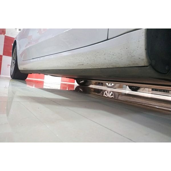 401Km/H High Speed Electric Super Car Smart 5 Seat Electric Car Electric Vehicle