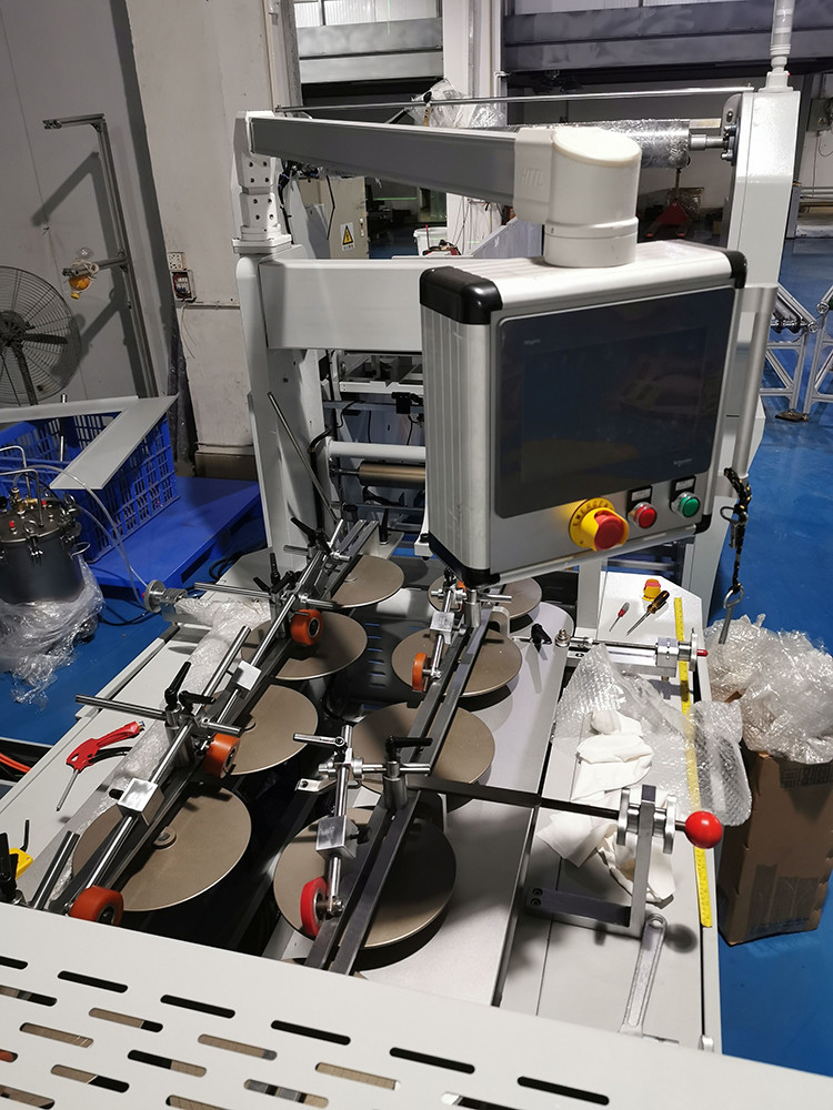 CE Fully Automatic Khaki Paper Bags Machinery 60gsm Paper Courier Bag Making Machine