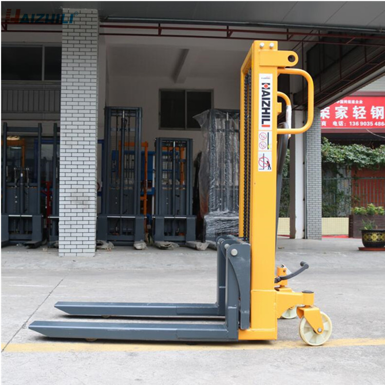 2 Ton 2.5 Meter Manual Forklift Stacker Easy Push Smooth Operation Durable