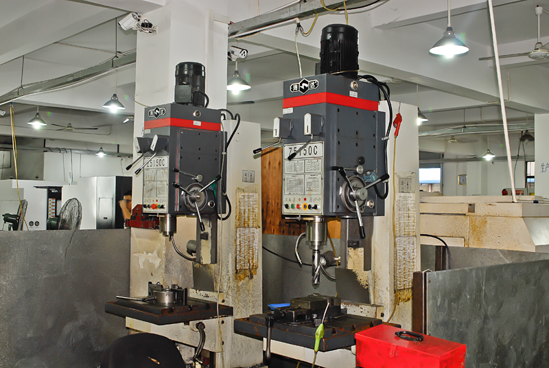 Precision Wire Cut Machining Drilling Ra3.2 EDM Brass CNC Turned Parts