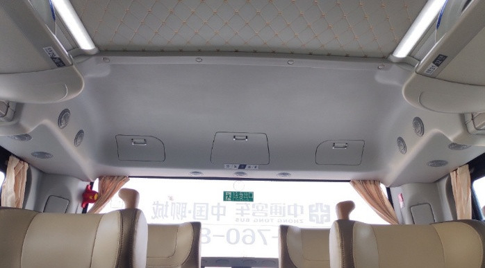 11m 12m 50 Seater Luxury Bus 33 Seater Coach Diesel Rear Drive 6×2