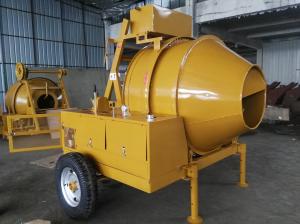 China 500 Liter Reverse Drum Diesel Concrete Mixer With Hydraulic Hopper wholesale