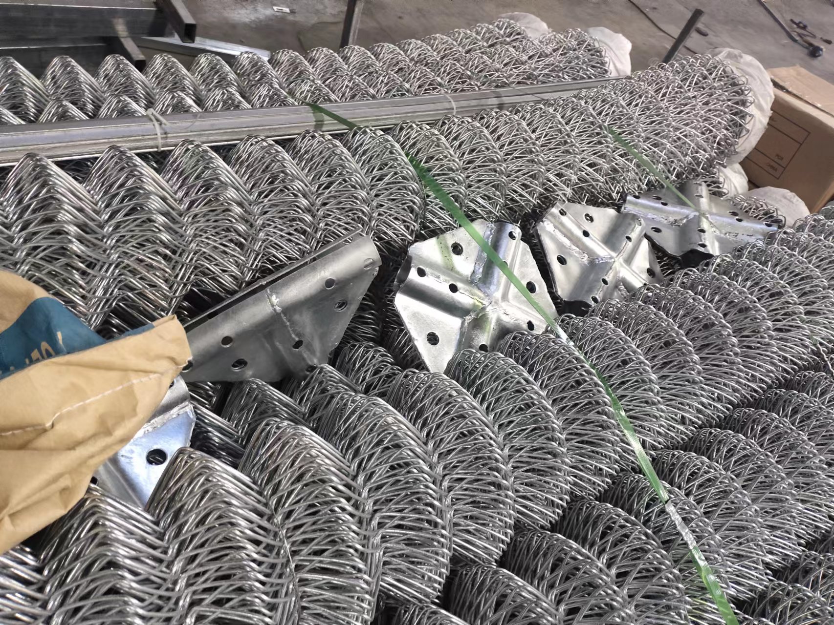 galvanized chain link fence