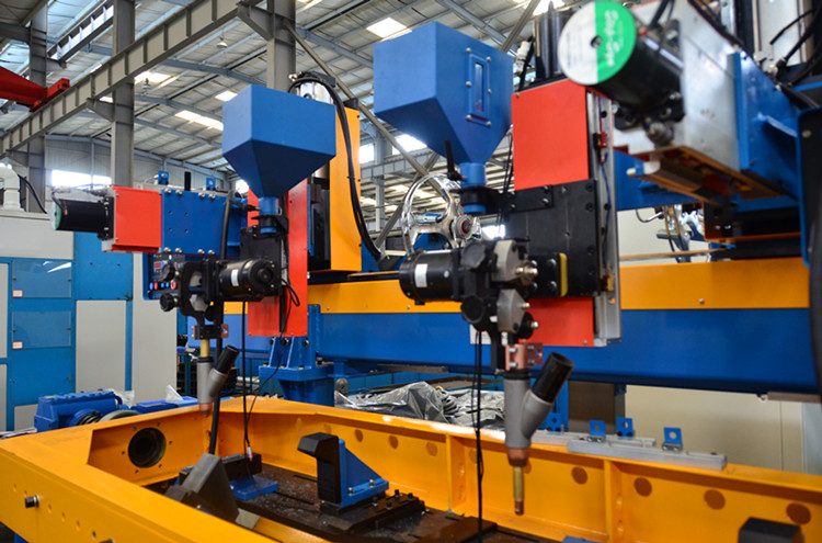 220V Customized Welding Machine Automatic Robotic Welding Machine For Car Axle