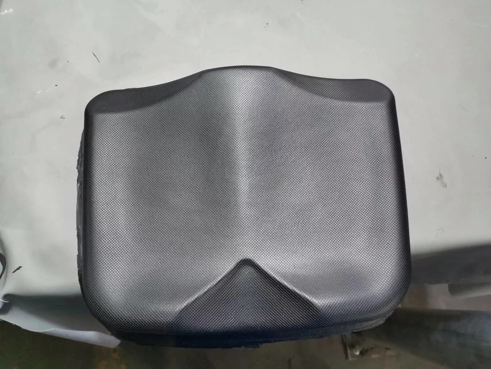 Chemical Water Based Mold Release Agent For Integral Skin Foam Seat Matte Finish