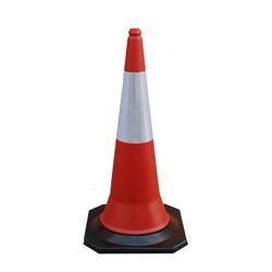 China 75cm red Pure Pe safety cone wholesale