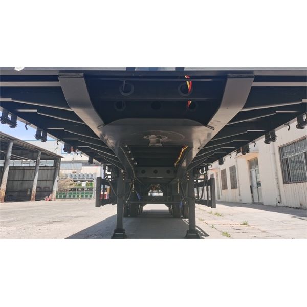 New 3-Axle Flatbed Skeleton Semi-Trailer Steel Container Truck With Wabco Brake System