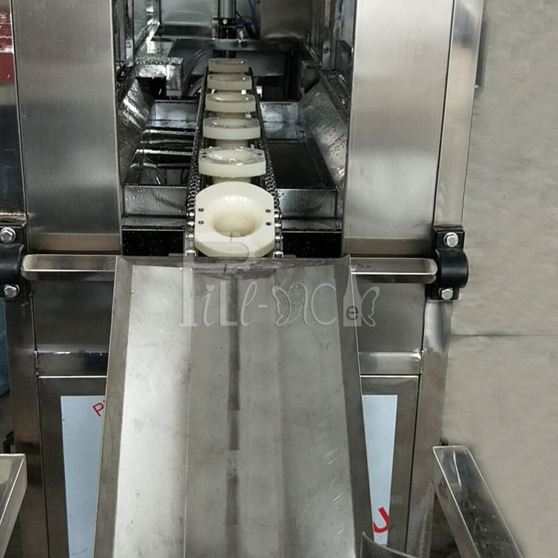 120bph 3 / 5 Gallon / 20l Water Bottling Machine With Automatic Bucket Loading Device