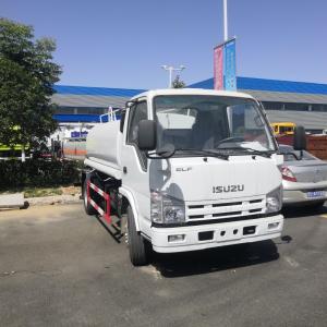 China 4000L ISUZU 100P Carbon Steel Water Tanker Water Sprinker Truck wholesale