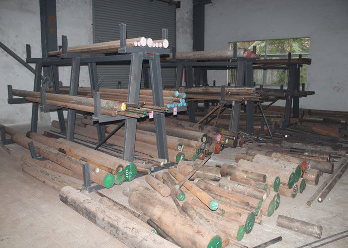Corrosion Proof Stainless Steel Rod , 1.2083 Tool Steel Containing 15% High Cr Content