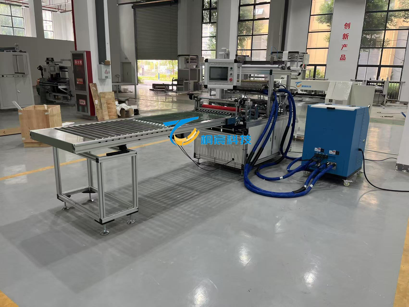 Highly Efficient Air Filter Pleating Machine 100pcs/min - 150pcs/min With A Laminating Production Line