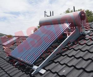 China Integrated Pressurized Rooftop Solar Water Heater Silver Steel Outer Tank wholesale