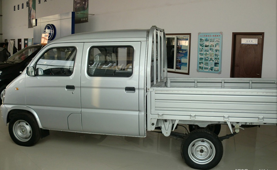 cost efficient flexible control system Double-cab cargo truck