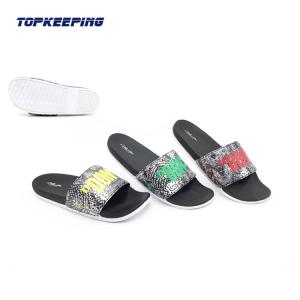 China Summer Trending Fashion Durable Male Adult Sliders Footwear For Man wholesale