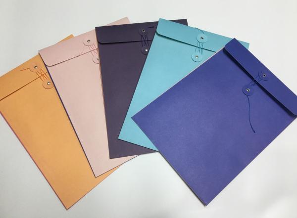 Quality 300gsm Offset Kraft Paper String Closure Envelopes for sale
