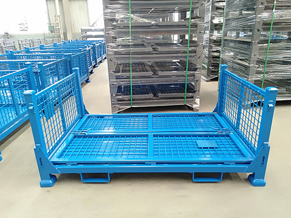 Customized Collapsible Pallet Cages With Padlock Locking System