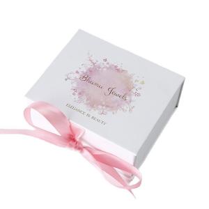 China Ultralight Embossing Eco Friendly Chocolate Boxes Packaging Stackable wholesale