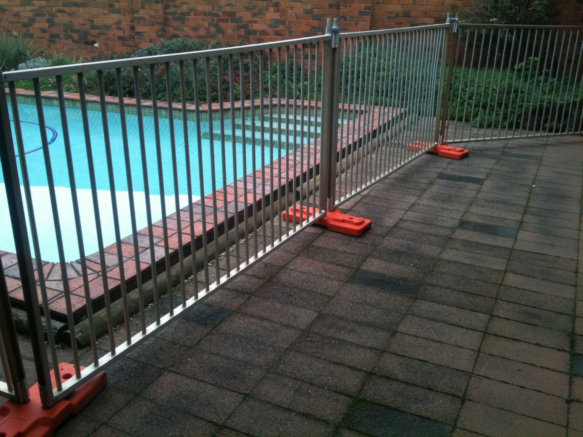 Light Duty Temporary Fencing panels for sale 14 microns zinc layer ,clamp .foot ,panel ,temp fencing for sale china