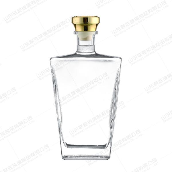 Rubber Stopper Sealing Type Square Glass Wine Bottle From Healthy Lead Free