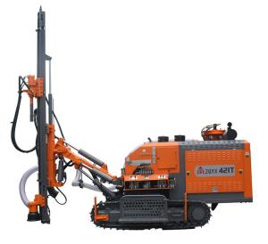 China 14.5Mpa Dth Drilling Equipment 25m Hole Depth , ZGYX - 421T Top Hammer Drill Rig wholesale