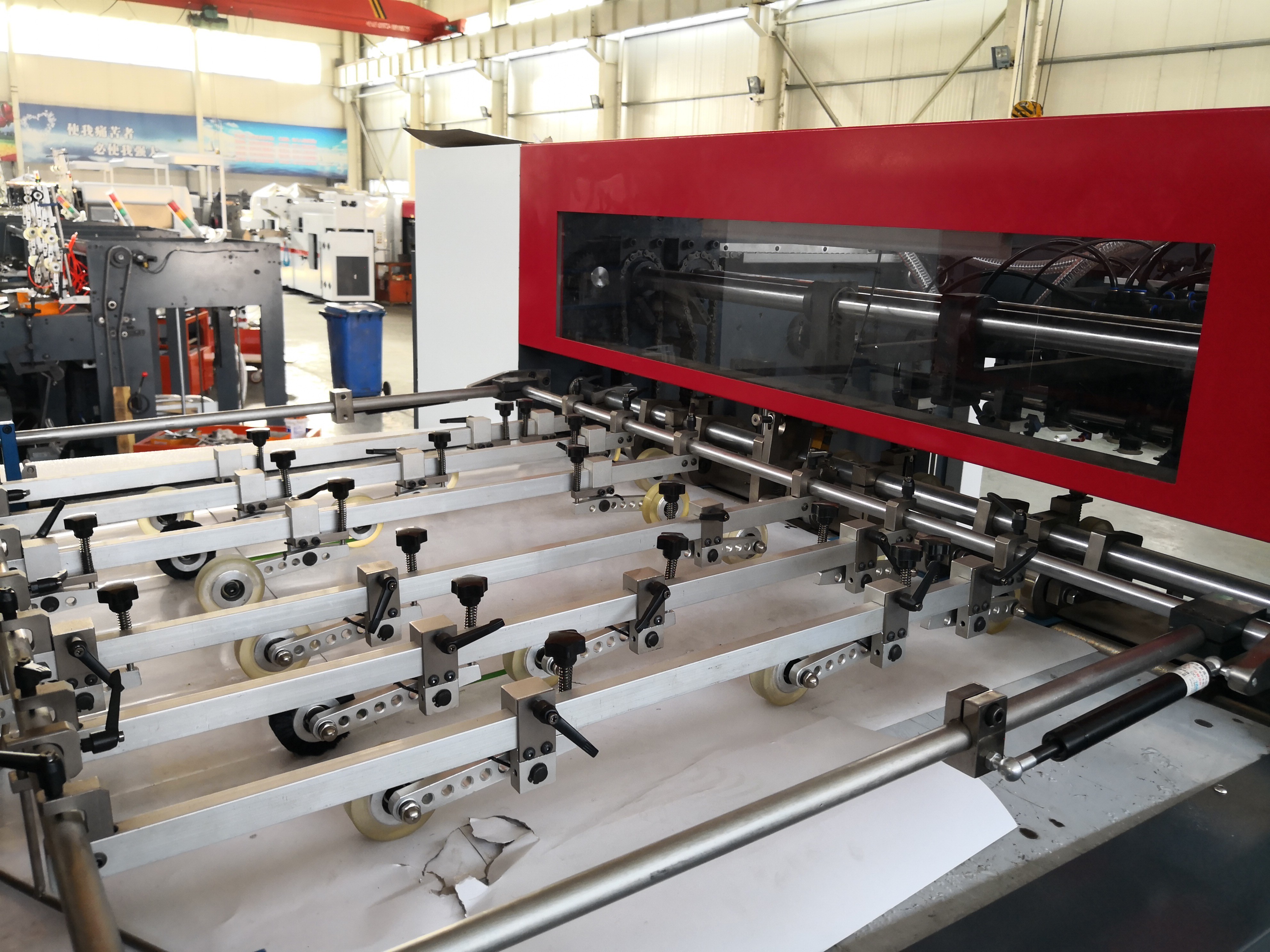 High Speed Automatic Hot Foil Stamping Machine 1320×960mm Max Paper Size Overall Dimension 7600*4050*2500mm