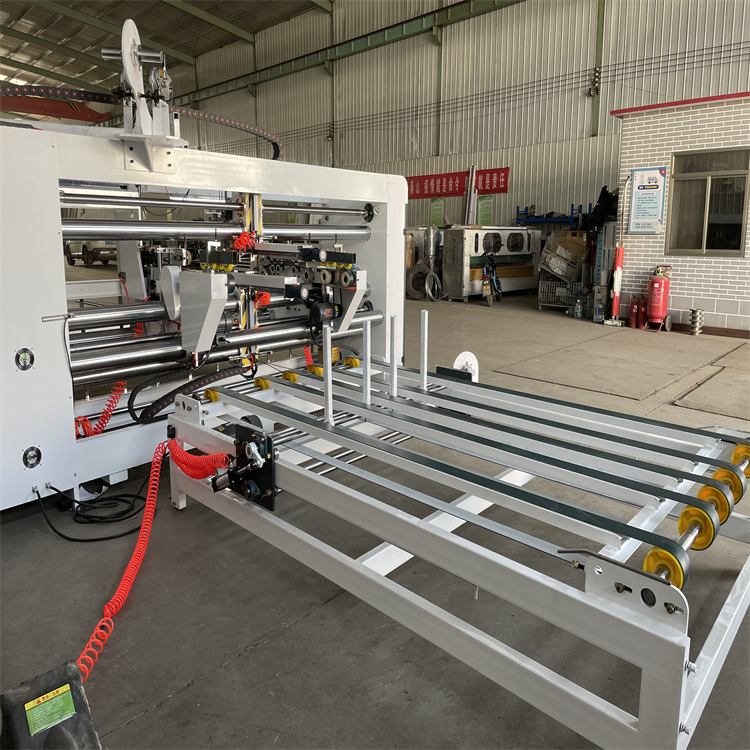 Semi-Automatic Double Pieces Corrugated Carton Box Stitching Machine for Performance