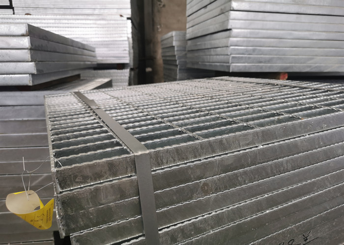 Refinery 316 Stainless Steel Bar Grating S235JR Low Carbon Steel