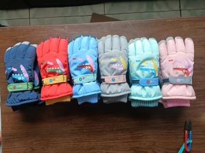 China Children winter warm gloves for Amazon wholesale