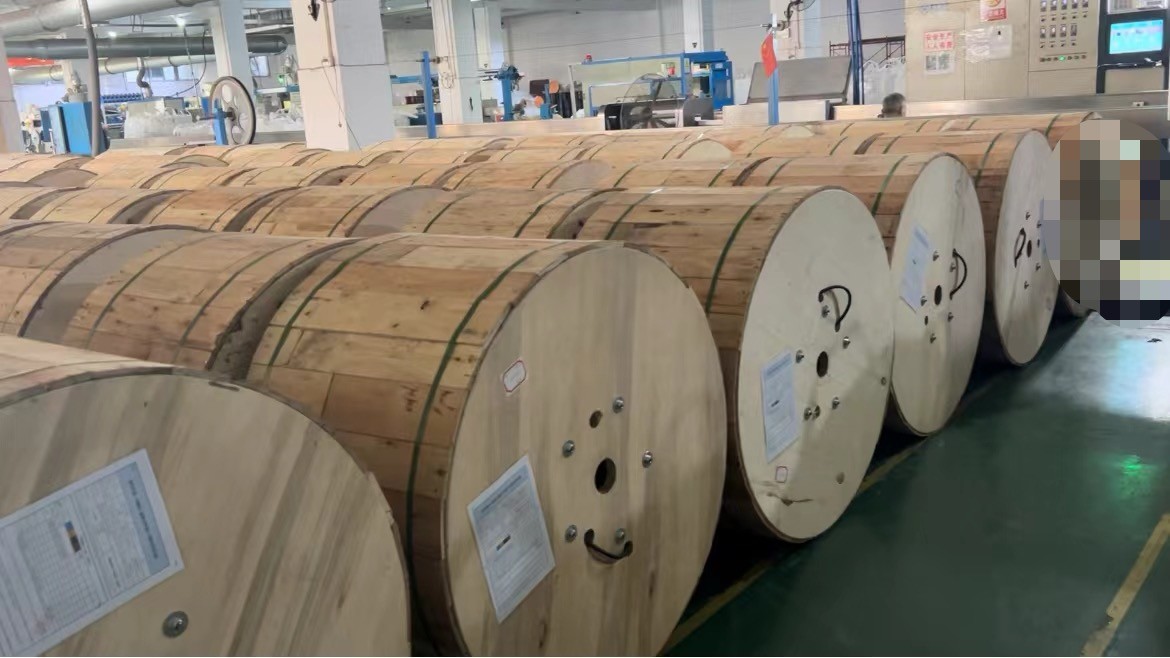 Underground Fiber Optic Cable GYTA33 24 32 36 48 72 96 144 Cores G652D SM Submersible Underwater Cable For Direct Buried Laying