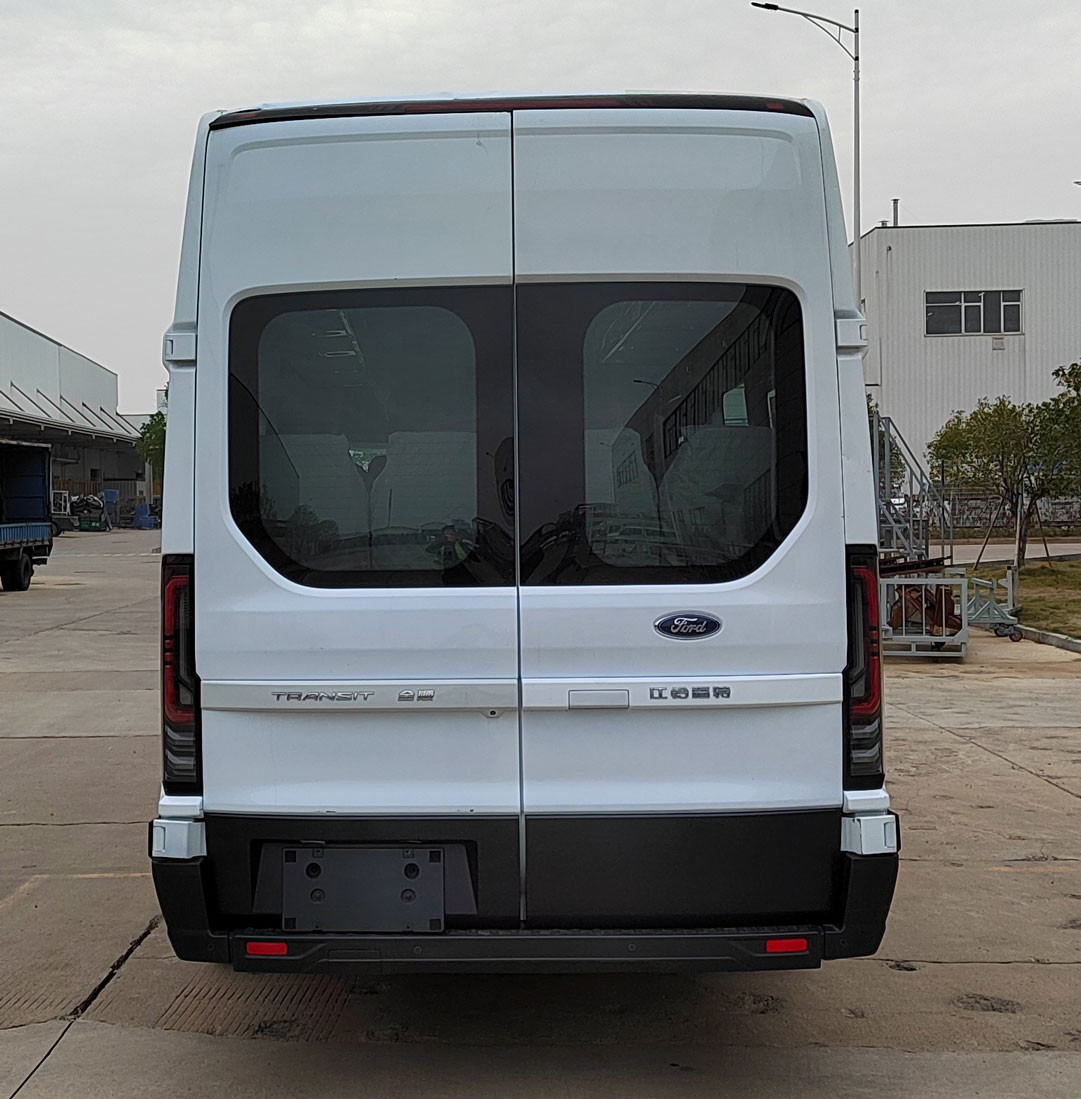 Ford Transit 10 Seater Coach Tour Bus Front Engine Rear Wheel Drive 6×2