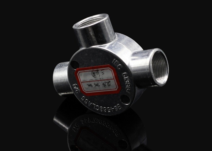 TOPELE 25mm / 32mm BS Electrical Conduit Galvanized Aluminum Circular Junction Box For Conduit Fittings