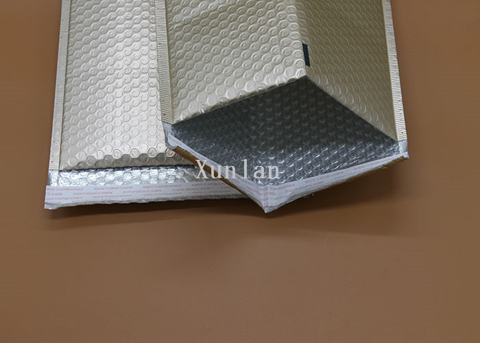 White Light Shield Bubble Cushioned Mailers , Anti Rub Bubble Wrap Envelopes
