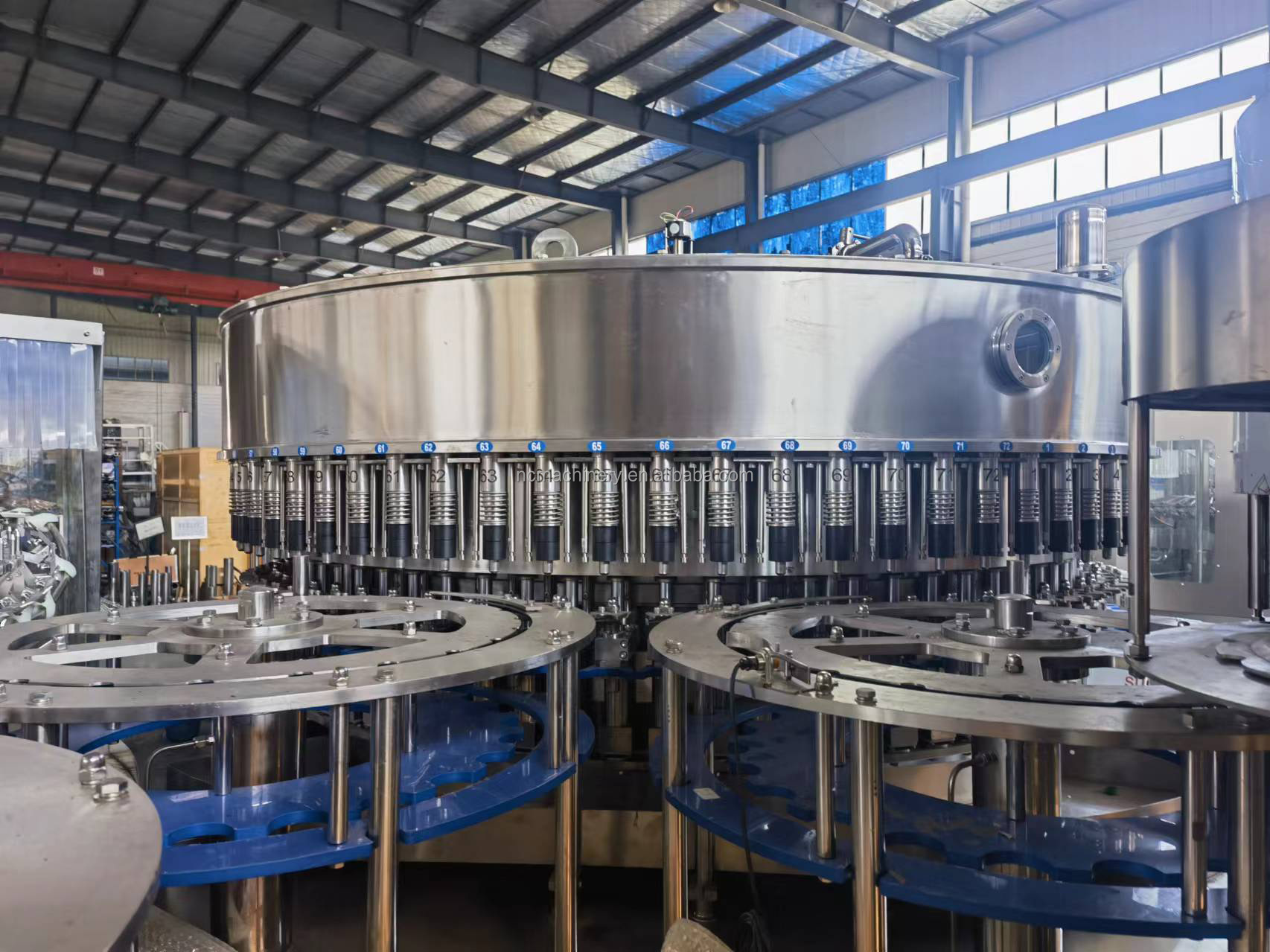 Fully Automatic 17200 KG Full Set Brewery Beer Whisky Wine Filling Line with Capacity